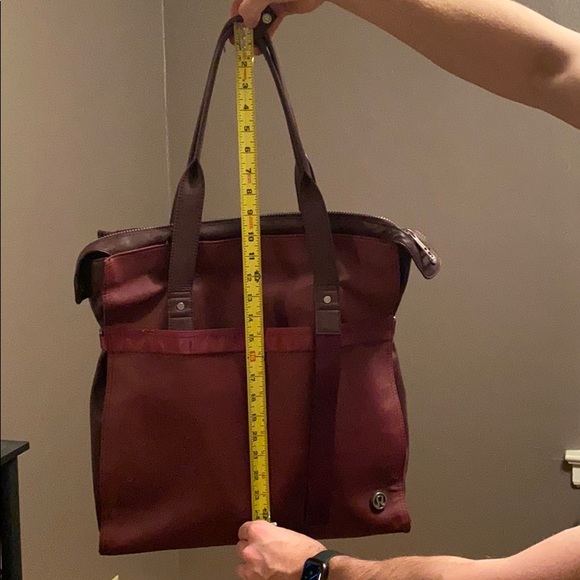 Lululemon carry on! - Picture 8 of 8